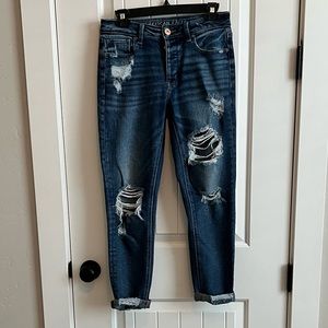 American Eagle Tomgirl Distressed Jeans